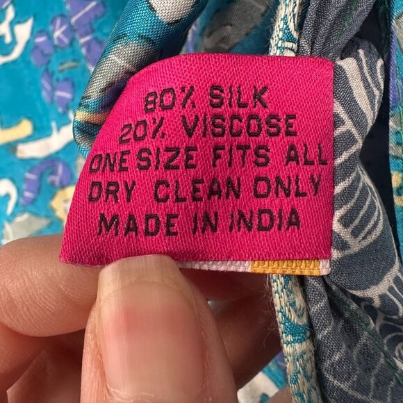 Weves Reversible Wrap Around Silk Skirt Size Small - Picture 4 of 10